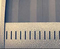 ����ĻXL-4000